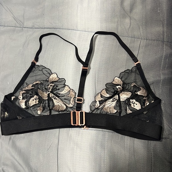 Honey Birdette Darrien 3 piece set LIKE NEW - Picture 4 of 12